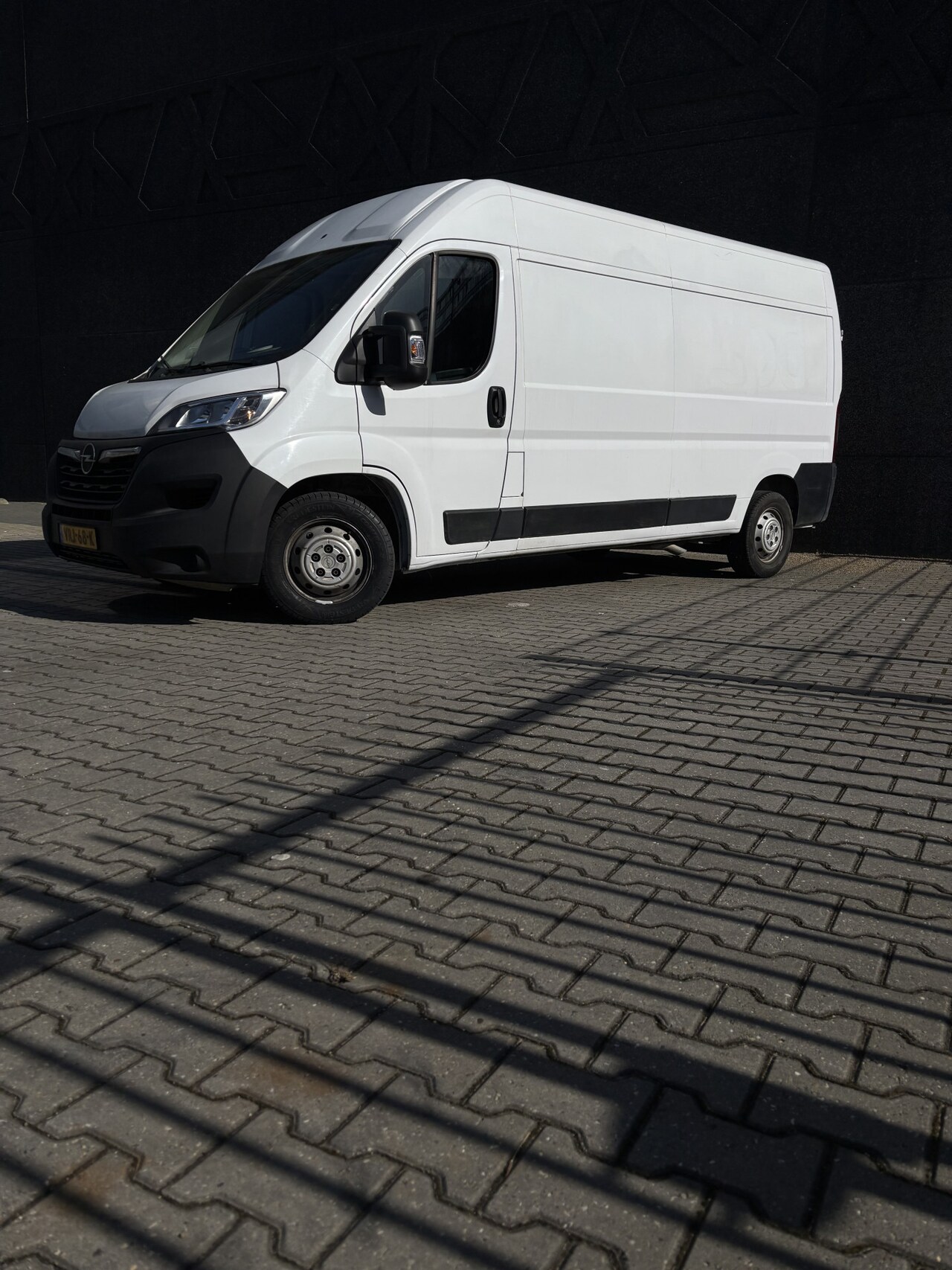 Opel Movano - 2.2D 140 Zwaar L3H2 Edition | Radio | Airco | Trekhaak | Bluetooth | Cruise control | - AutoWereld.nl