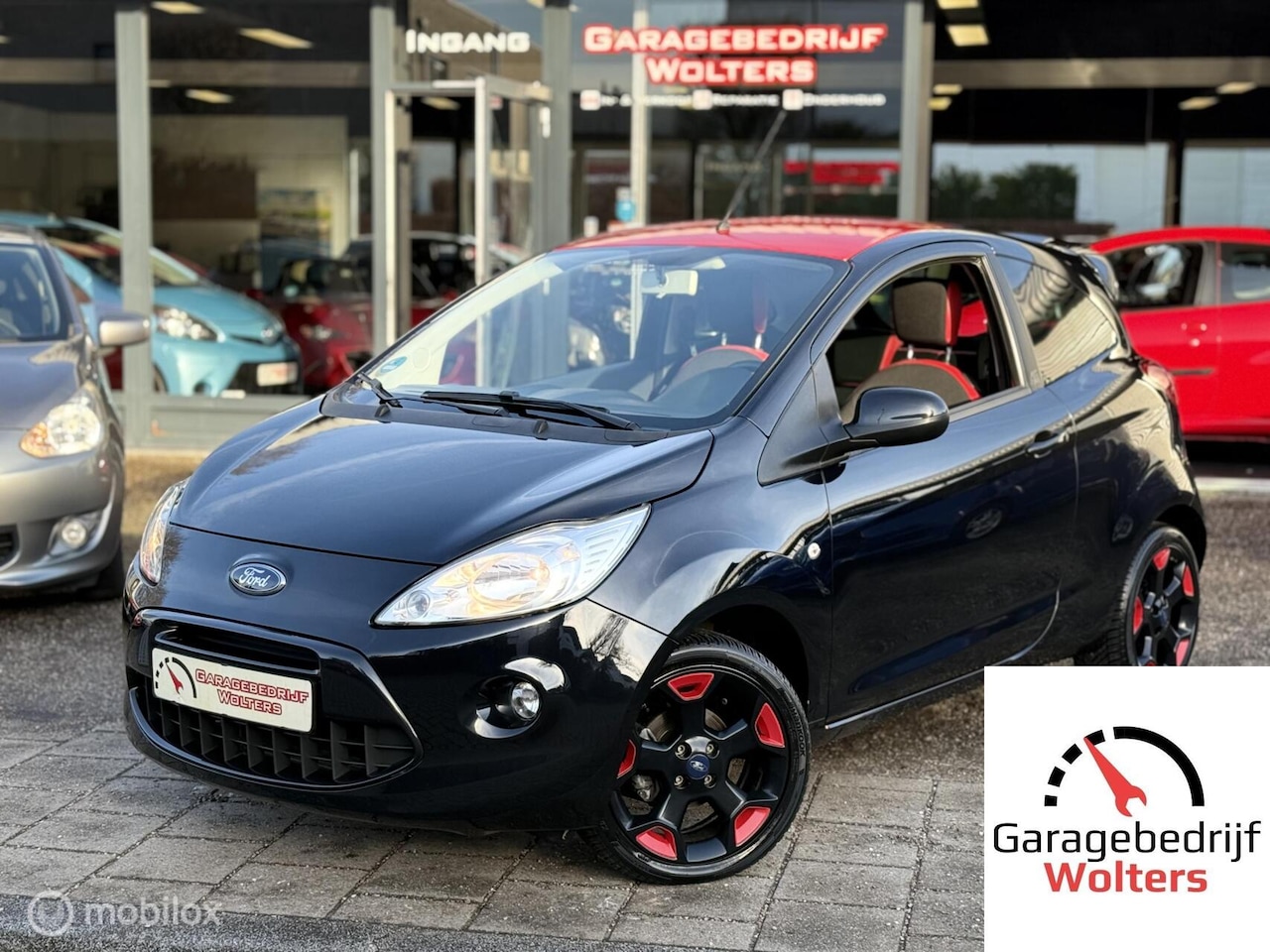 Ford Ka - 1.2 Titanium X METAL AIRCO ROOD DAK NIEUWSTAAT - AutoWereld.nl