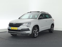 Skoda Karoq - 1.5 TSI 150pk DSG Sportline Business Panoramadak Stoelverwarming Navigatie Canton Audio Ca