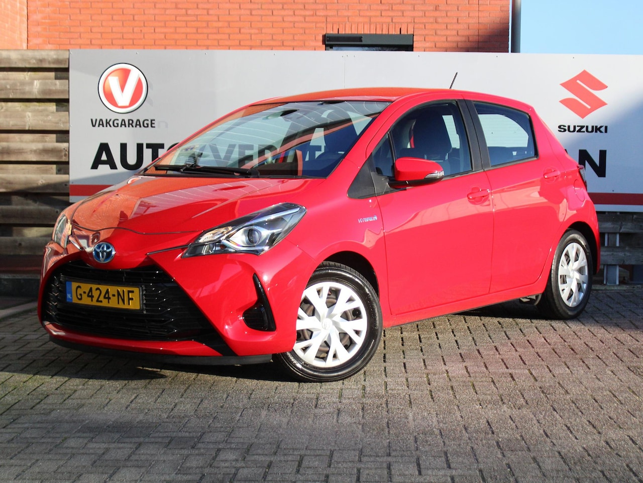 Toyota Yaris - 1.5 Hybrid Active Achteruitrijcamera, Cruise Control, Airco Automatisch, Bluetooth - AutoWereld.nl