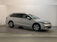 Volkswagen Golf Variant - 1.0 TSI 110pk Life Virtual Cockpit Sfeerverlichting Navigatie Parkeersensoren