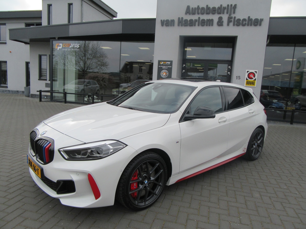 BMW 1-serie - 128ti 266PK M Sport Automaat, Panoramadak, Cockpit Pro, Park Assist - AutoWereld.nl