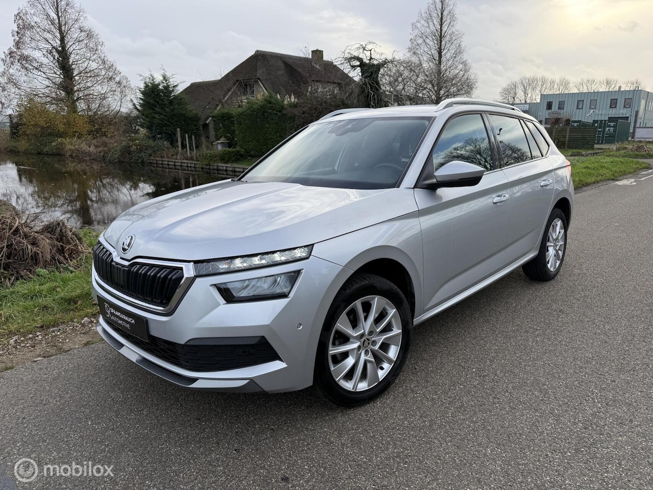 Skoda Kamiq - 1.0 TSI Business Ed. / Trekhaak / Virtual / Navi - AutoWereld.nl