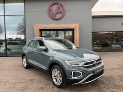Volkswagen T-Roc - 1.5 TSI 150pk DSG Style | Navi | Camera | Ergo stoel | Rijklaar incl. garantie