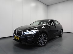 BMW 1-serie - 118i Aut. Intro Sport Line VOL LEER/NAVI/CAMERA/LED/18"LMV