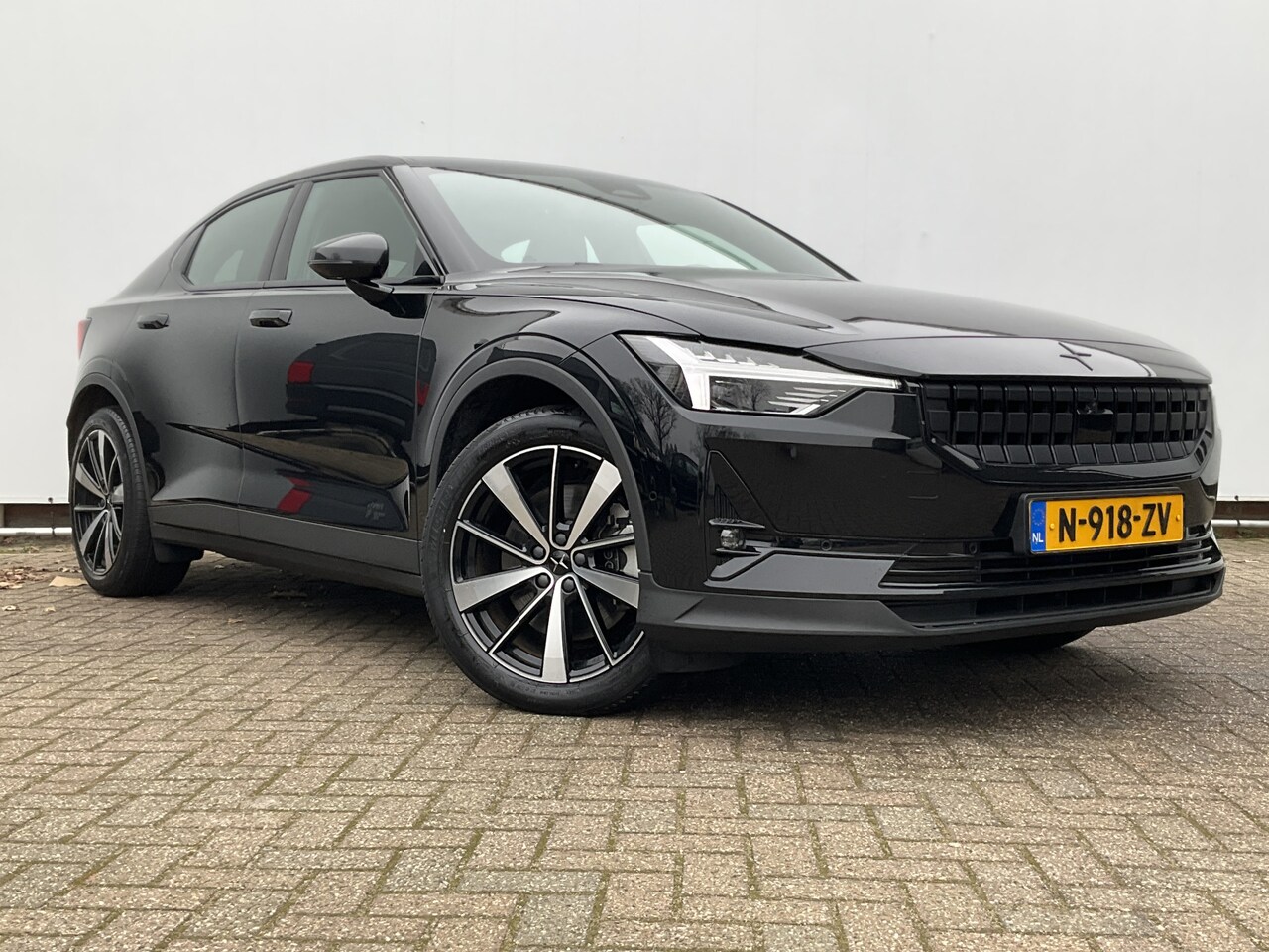 Polestar 2 - SOH 93.6% Range Pano Memory Blis Carplay 360° Camera Single Motor 63kWh - AutoWereld.nl