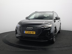 Audi Q4 e-tron - 35 Launch edition S-Line Competition 55 kWh SOH 90, 5% | Warmtepomp | Camera | Navigatie |