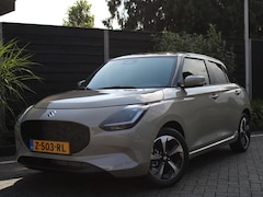 Suzuki Swift - Style 1.2 Smart Hybrid 82PK 5DRS Navigatie, Parkeerhulp achter, Camera Achter, Lichtmetale