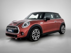MINI Cooper S - 2.0 Chili | Camera | Harman/Kardon | Navi | HeadUp Display | Stoelverw. |