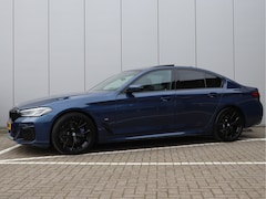 BMW 5-serie - 520i M-Sport High Executive | Schuifdak | Leder | Head-up | Org. NL