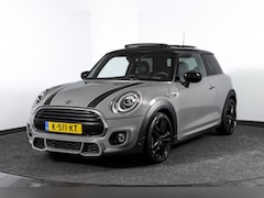 MINI Cooper - 1.5 Classic - Automaat Orig. NL | John Cooper Works Pakket | S/K Panodak | Dig.Cockpit | C