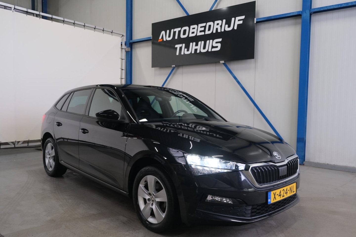 Skoda Scala - 1.0 TSI Sport Business Automaat - N.A.P. Airco, Cruise, Navi, PDC. - AutoWereld.nl