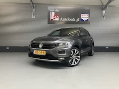 Volkswagen T-Roc - 2.0 TSI 4M SPORT/PANORAMA/LEER/DIGI CP/BLIND SP/TREKH/19 INCH/ENZ