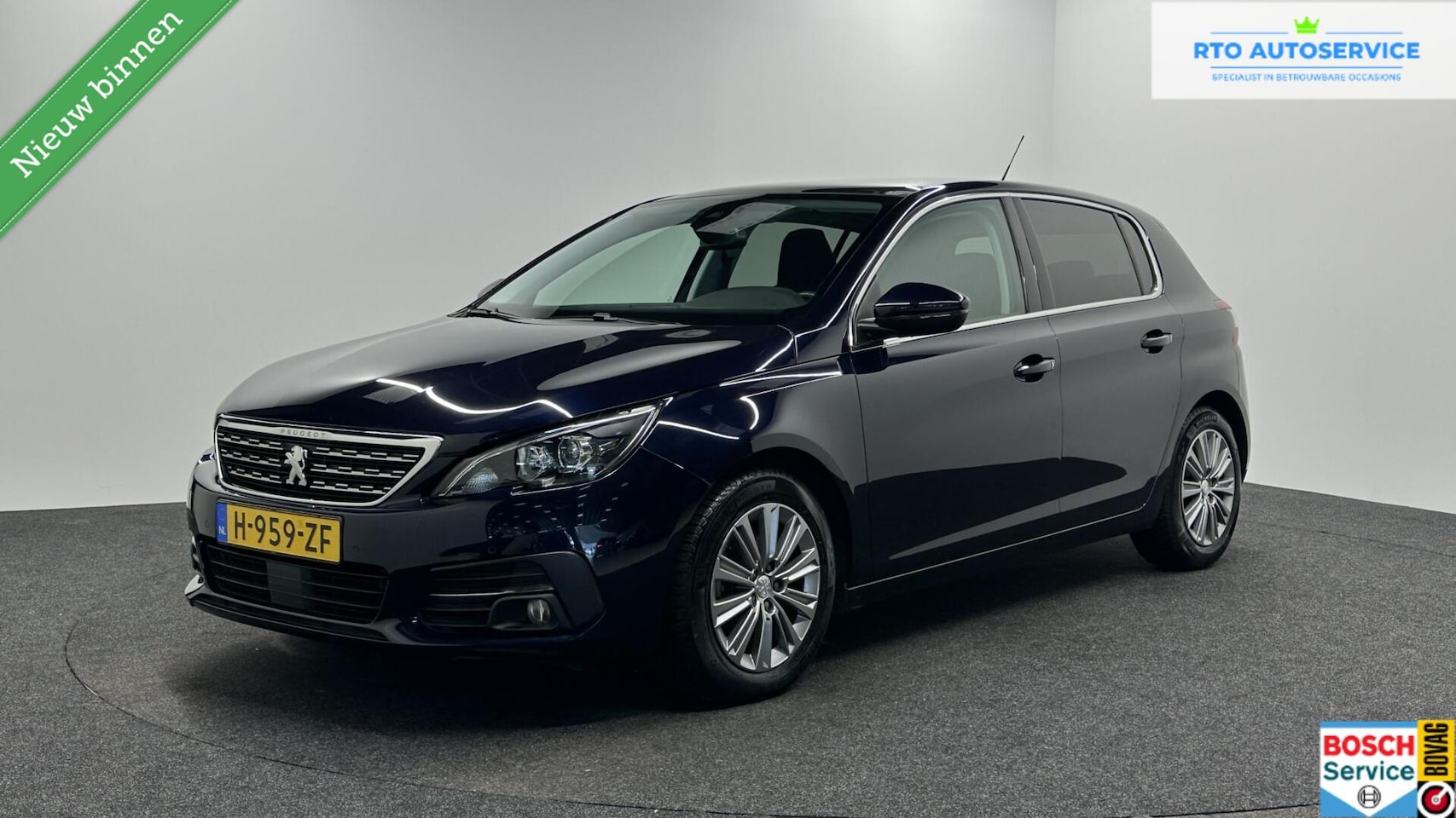 Peugeot 308 - 1.2 PureTech Blue Lease Premium PANO NAVI CAMERA ECC CRUISE LM. - AutoWereld.nl
