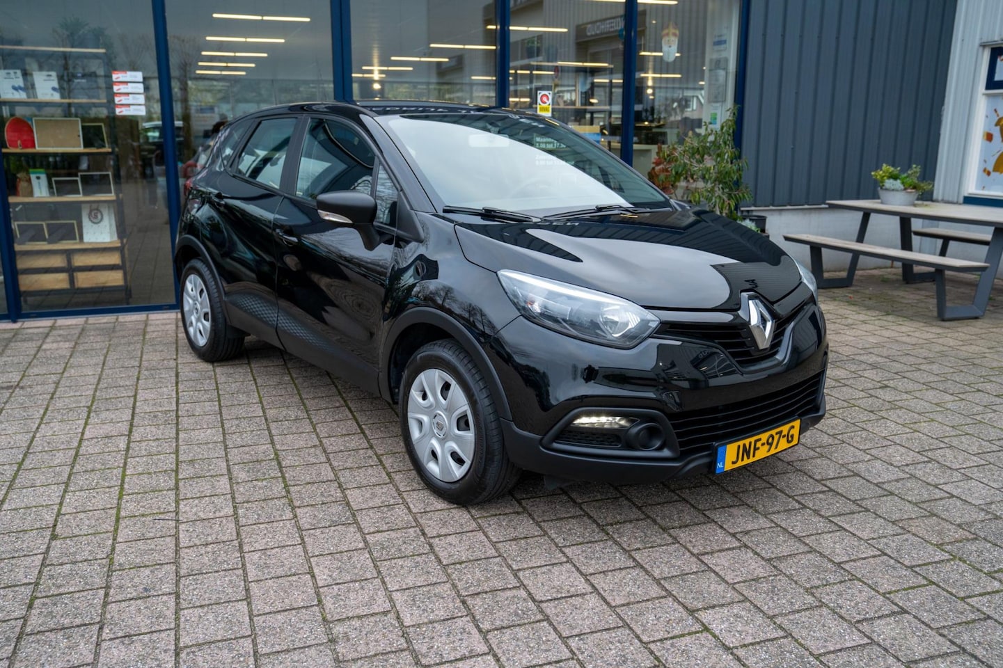Renault Captur - 1.5 dCi Expression|Prijs incl.12 mnd garantie| Airco Cruise Bluetooth Trekhaak - AutoWereld.nl