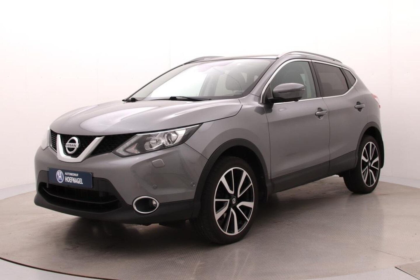 Nissan Qashqai - 1.2 Tekna | Panoramadak | Navigatie | Parkeersensoren | Lane Assist | Stoelverwarming | Cr - AutoWereld.nl