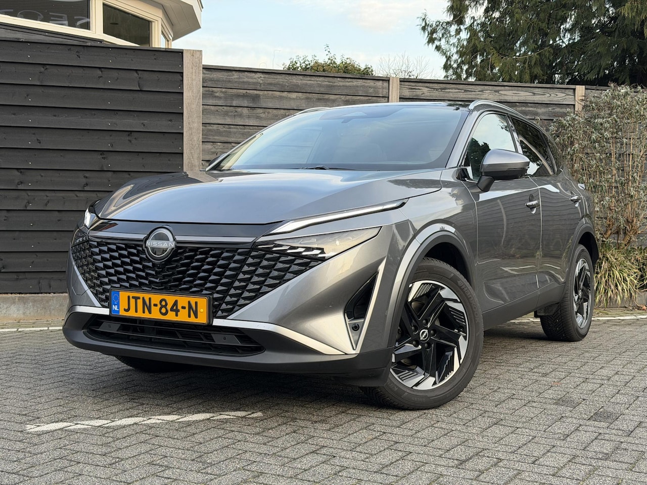 Nissan Qashqai - N-Connecta 1.3 MHEV 158PK Xtronic Automaat Navigatie, Rondomzichtcamera, Keyless, Panorama - AutoWereld.nl