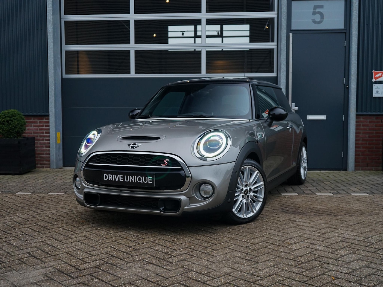 MINI Cooper S - 2.0 Chili - AutoWereld.nl