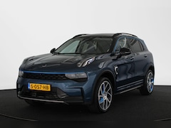 Lynk & Co 01 - 1.5 PHEV SOH 94% Panoramadak Stoelverwarming 360-Camera