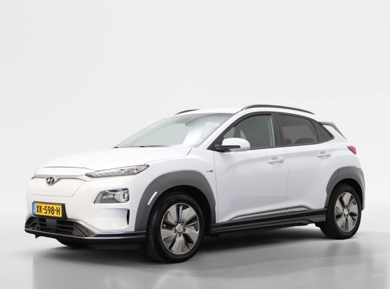 Hyundai Kona Electric - EV Premium 64 kWh | Afn. Trekhaak | Navigatie | - AutoWereld.nl