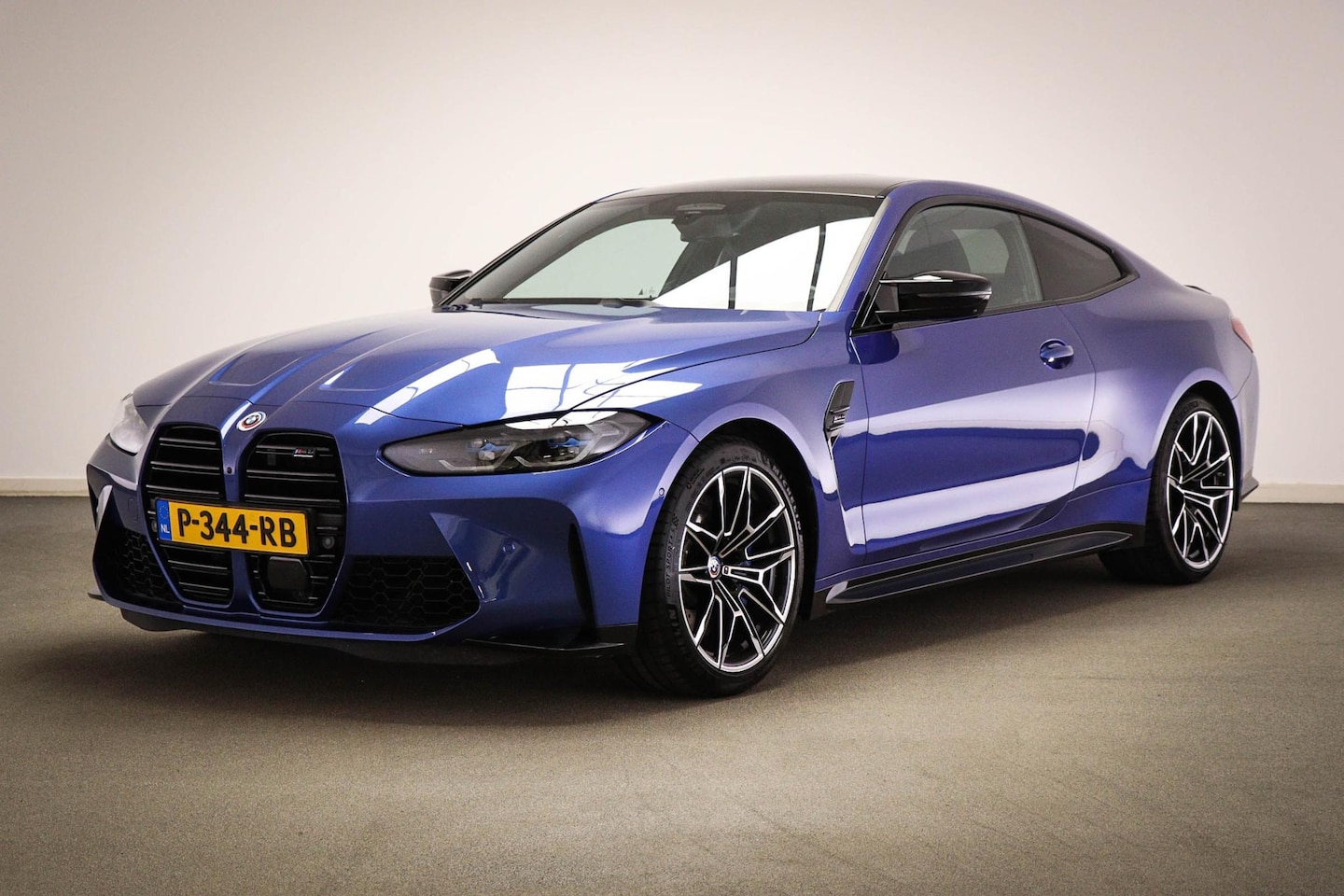 BMW M4 - 4-serie Coupé Competition | DRIVING ASSISTANT | HEAD UP | STUURVERWARMIMING | 360 CAMERA | - AutoWereld.nl