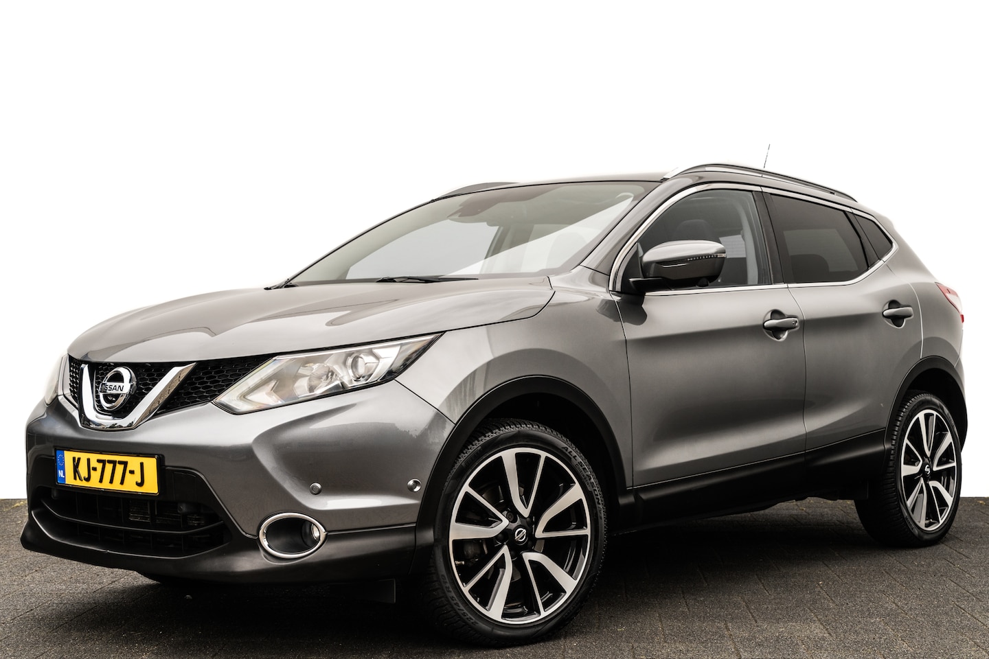 Nissan Qashqai - 1.2 Automaat Tekna | Leder | Gereviseerde automaat | Panoramadak | 19 inch LMV | 360 Camer - AutoWereld.nl