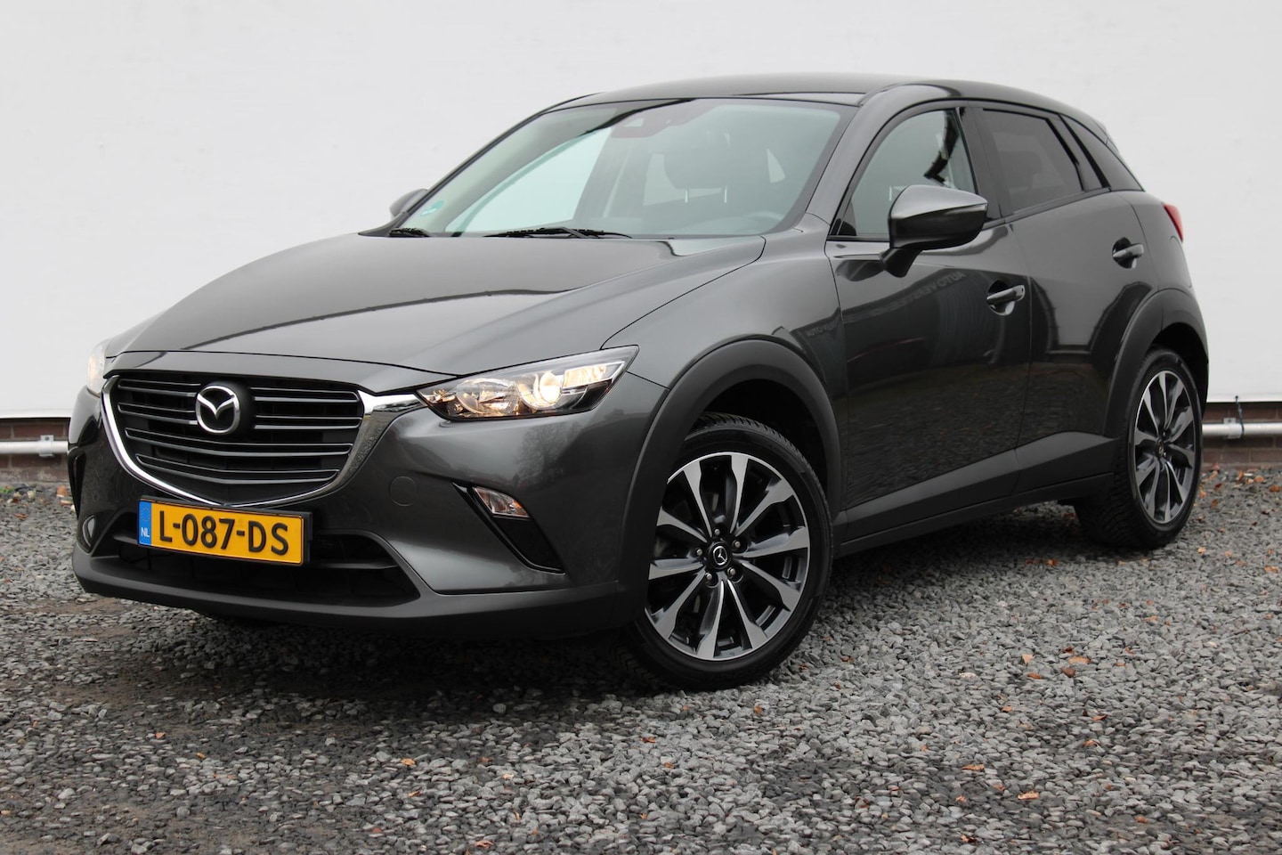 Mazda CX-3 - 2.0 SkyActiv-G 121 Sportive Trekhaak, ORG NL, All-Seasons en 18'' LM-Velgen - AutoWereld.nl