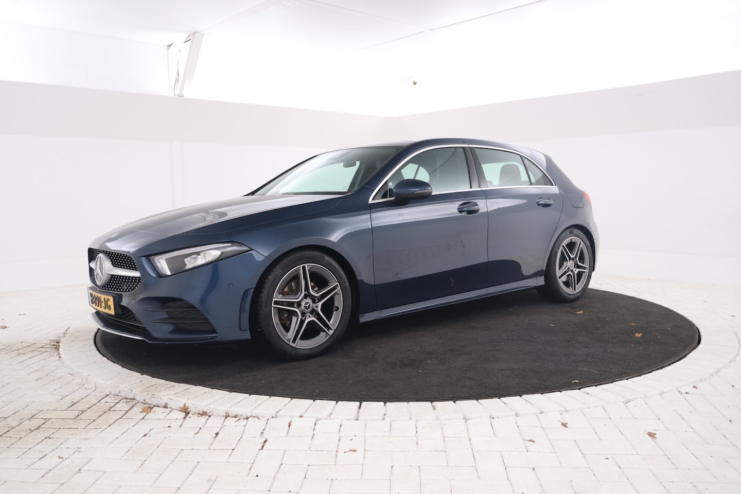 Mercedes-Benz A-klasse - 200 Business Solution AMG Upgrade Automaat, Panorama, - AutoWereld.nl