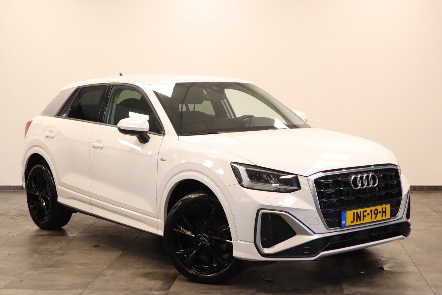 Audi Q2 - 35 TFSI Advanced edition Cruise Control Navigatie 24 maanden garantie mogelijk (*vraag naa - AutoWereld.nl