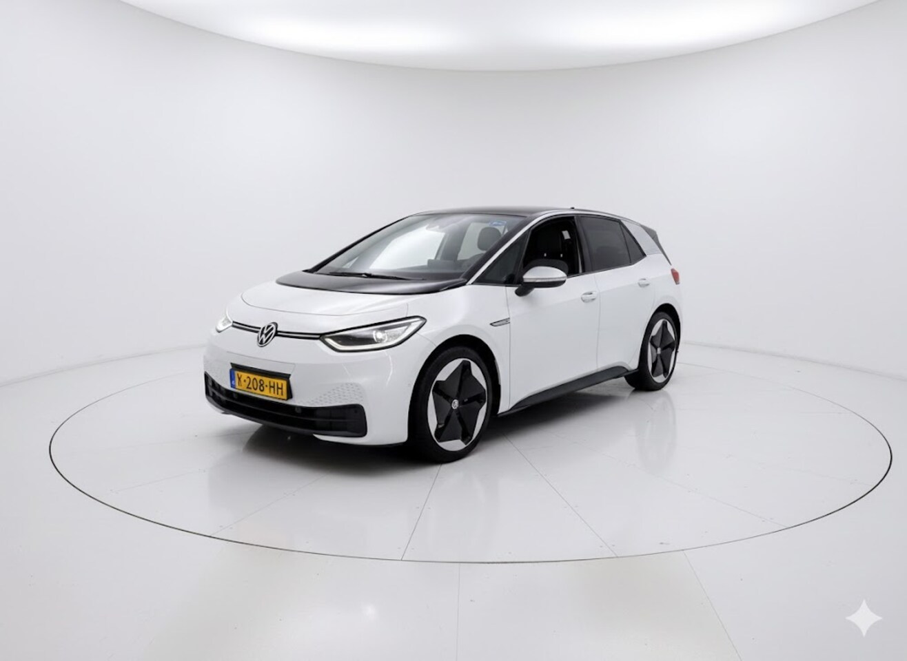 Volkswagen ID.3 - First Max 58 kWh | Panoramadak | Stoel / Stuur verwarming - AutoWereld.nl