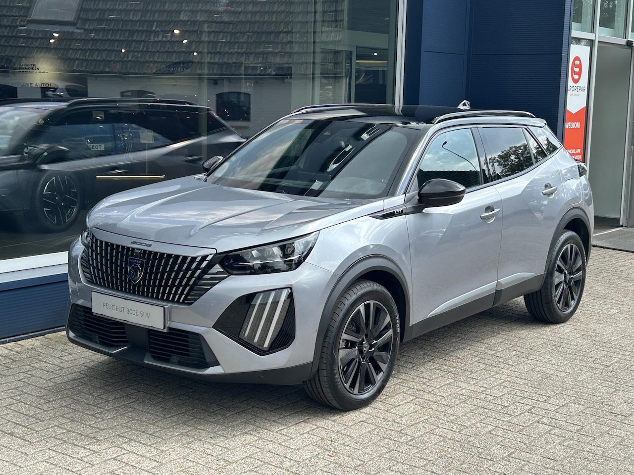 Peugeot 2008 - 1.2 Hybrid 145 GT | € 8500,- DEMO VOORDEEL | Automaat | Navigatie | 360 Graden Camera | 18 - AutoWereld.nl