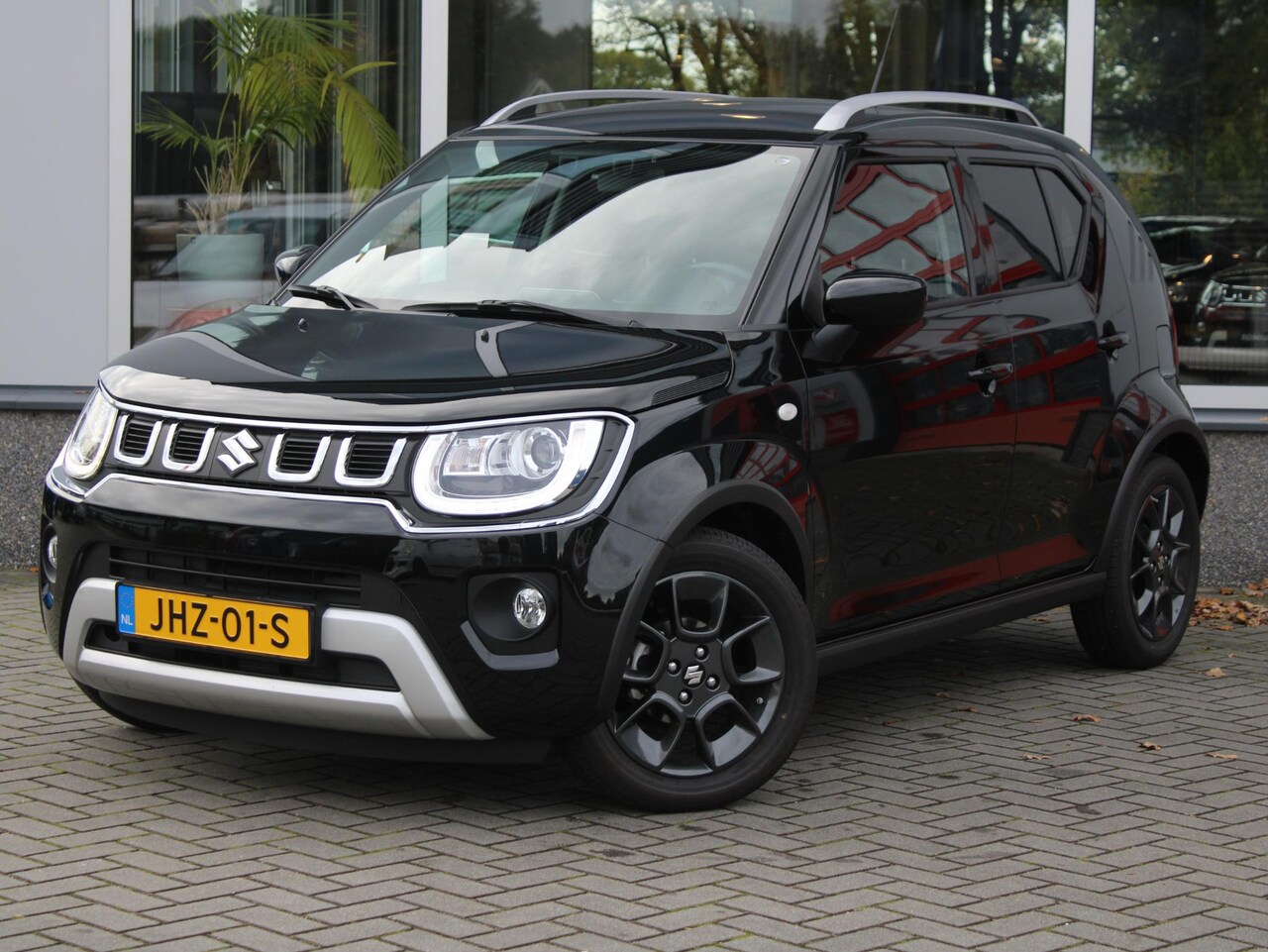 Suzuki Ignis - 1.2 Smart Hybrid Select Carplay/Androidauto, Achteruitrijcamera, Stoelverwarming, Airco - AutoWereld.nl