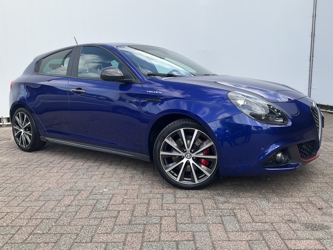 Alfa Romeo Giulietta - 1.750 Turbo 241pk Veloce Automaat Carbon Carplay Sport-Stoelen Nav/Cruise Voll.Onderhouden - AutoWereld.nl