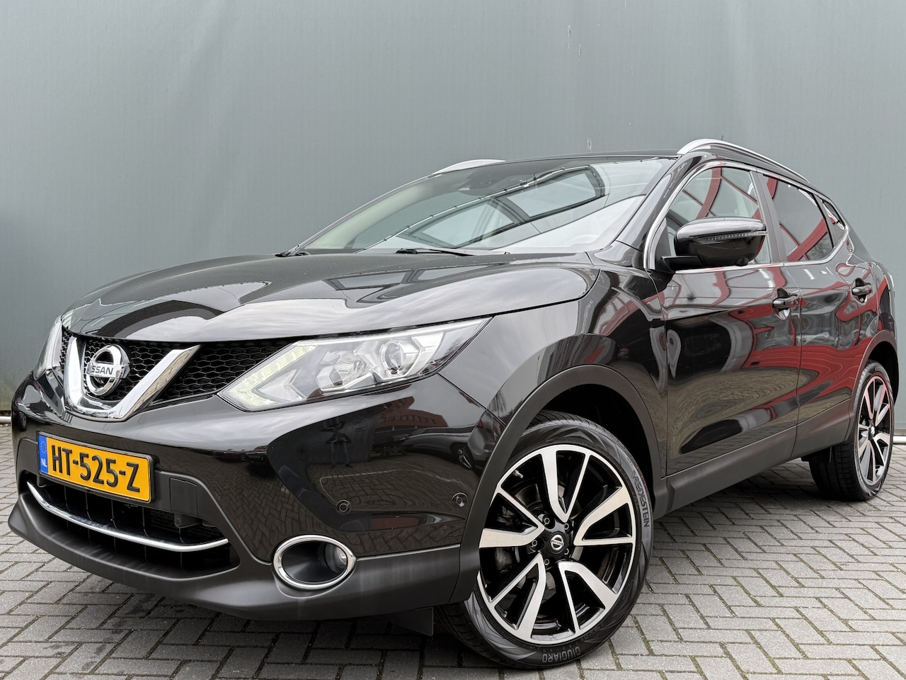 Nissan Qashqai - BWJ 2016 1.2 116 PK Tekna PANORAMADAK / TREKHAAK / NAVI / CLIMA / CRUISE / STOELVERW. / EL - AutoWereld.nl