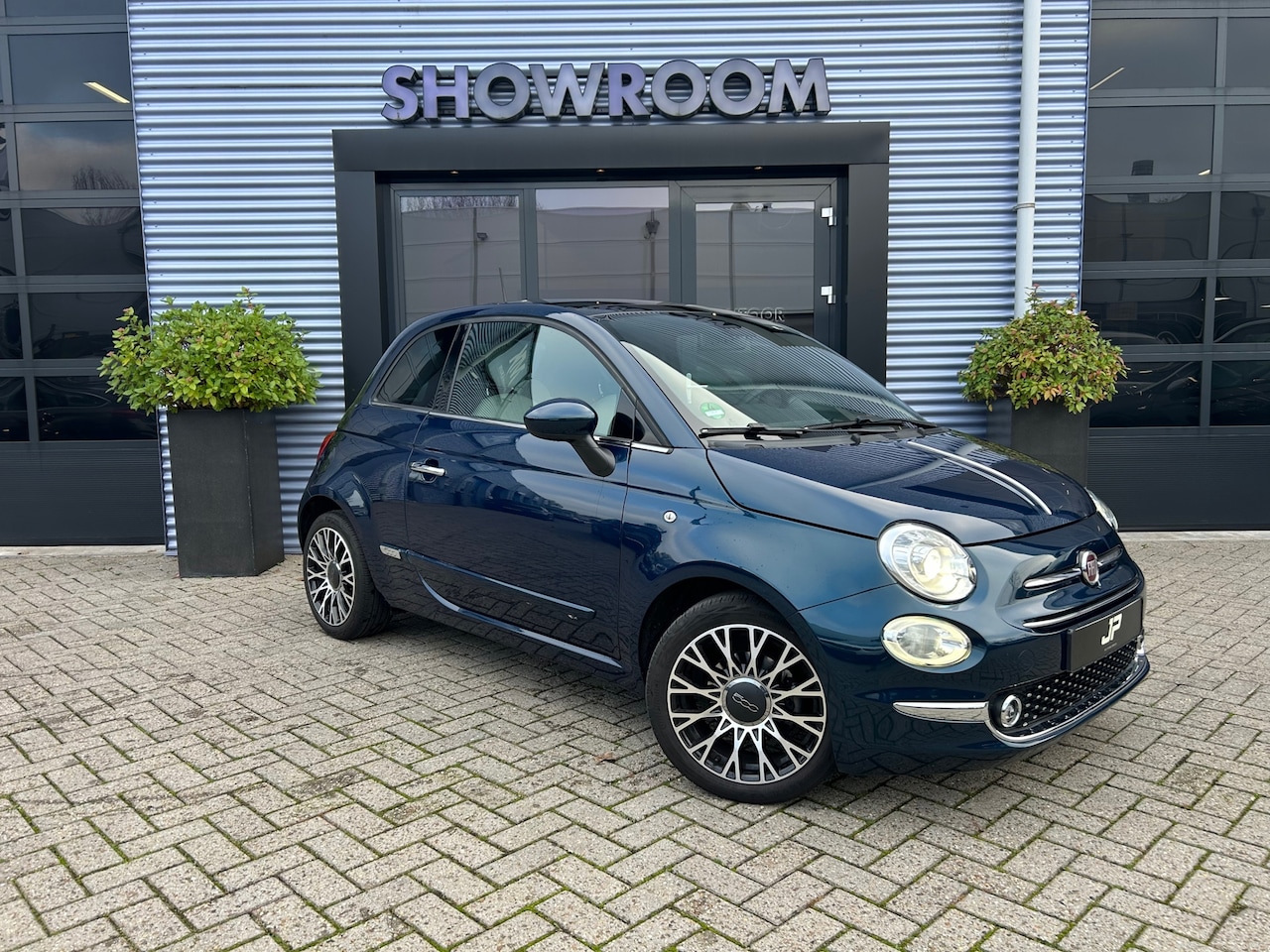 Fiat 500 C - 1.0 Hybrid Lounge 1.0 Hybrid Lounge, Pano, Beats audio, Apple carplay - AutoWereld.nl
