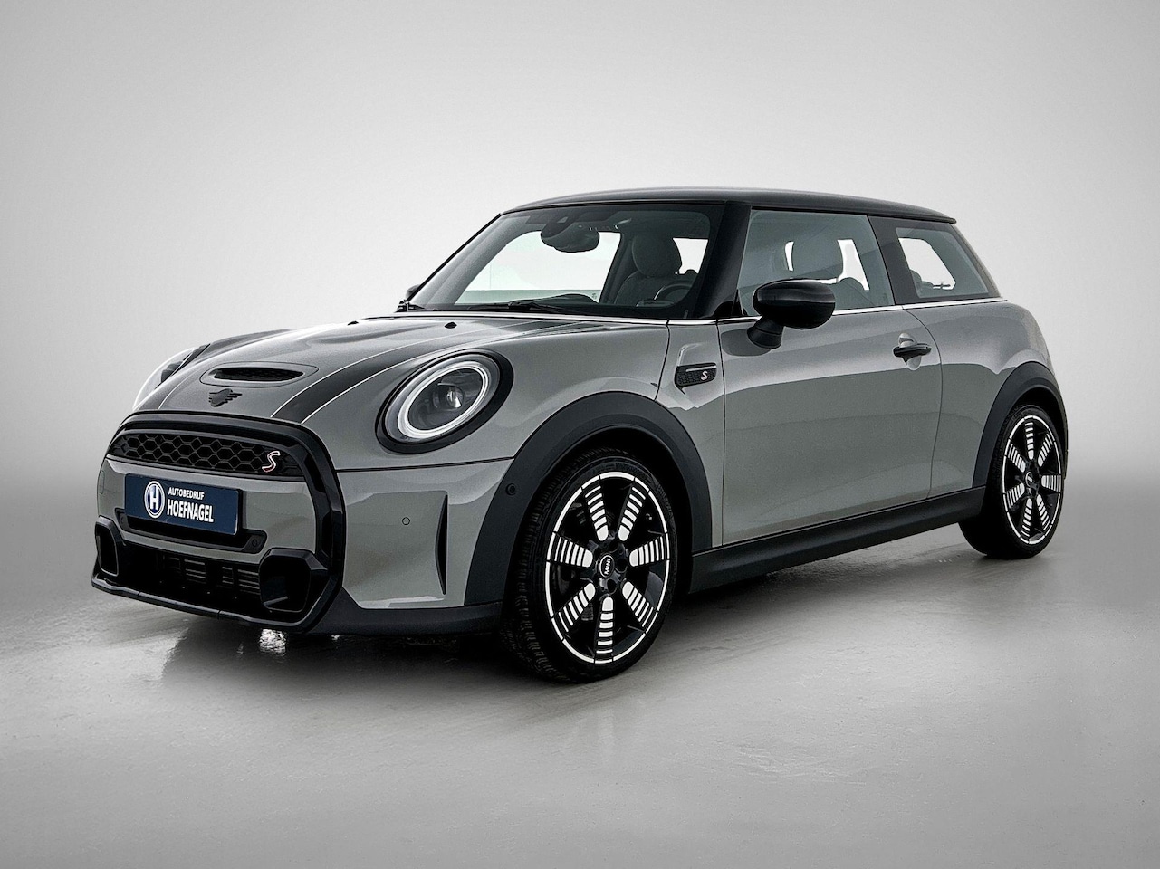 MINI Cooper S - Mini 2.0 Classic Trim | Adaptive Cruise | Camera | Stoelverw. | CarPlay | Navigatie | - AutoWereld.nl