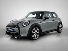 MINI Cooper S - 2.0 Classic Trim | Adaptive Cruise | Camera | Stoelverw. | CarPlay | Navigatie |