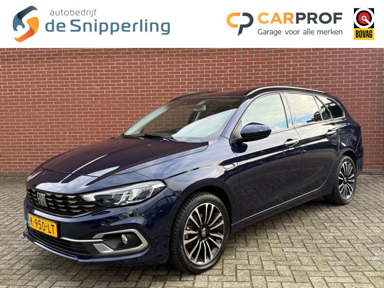 Fiat Tipo Stationwagon - 1.0 LIFE NAVI CRUISE CARPLAY CLIMA CAMERA PDC - AutoWereld.nl