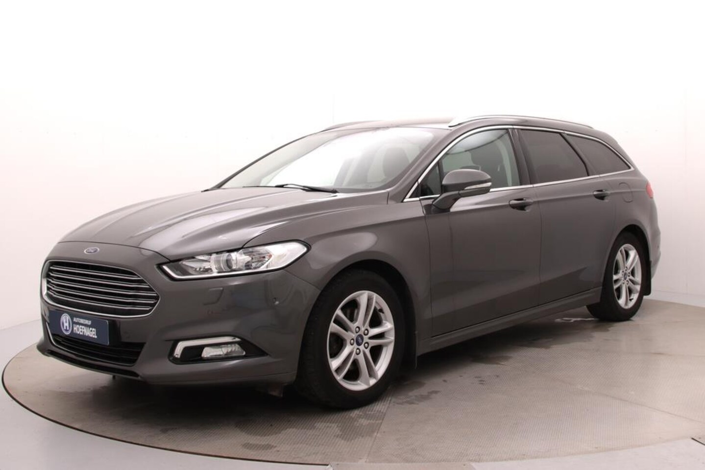 Ford Mondeo Wagon - 1.5 EcoBoost Titanium | Trekhaak | Cruise Control | Camera | Stoelverw. | CarPlay - AutoWereld.nl