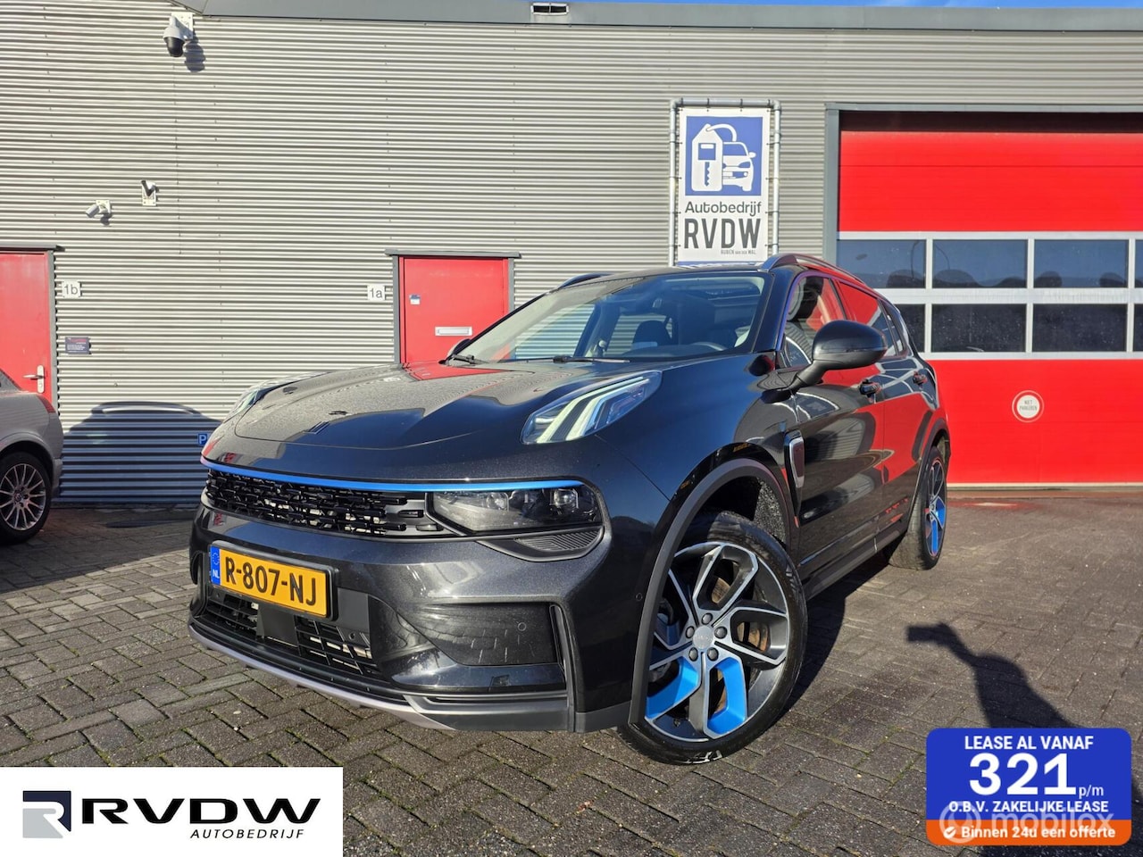 Lynk & Co 01 - - 1.5 261pk PHEV 7DCTH | 20,000 KM | PanoramaDak | 360Camera | 2022 - AutoWereld.nl