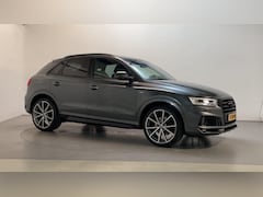 Audi Q3 - 1.4 TFSI Sport Advance Sport S-Line Panoramdak Alcantara Camera Stoelverwarming