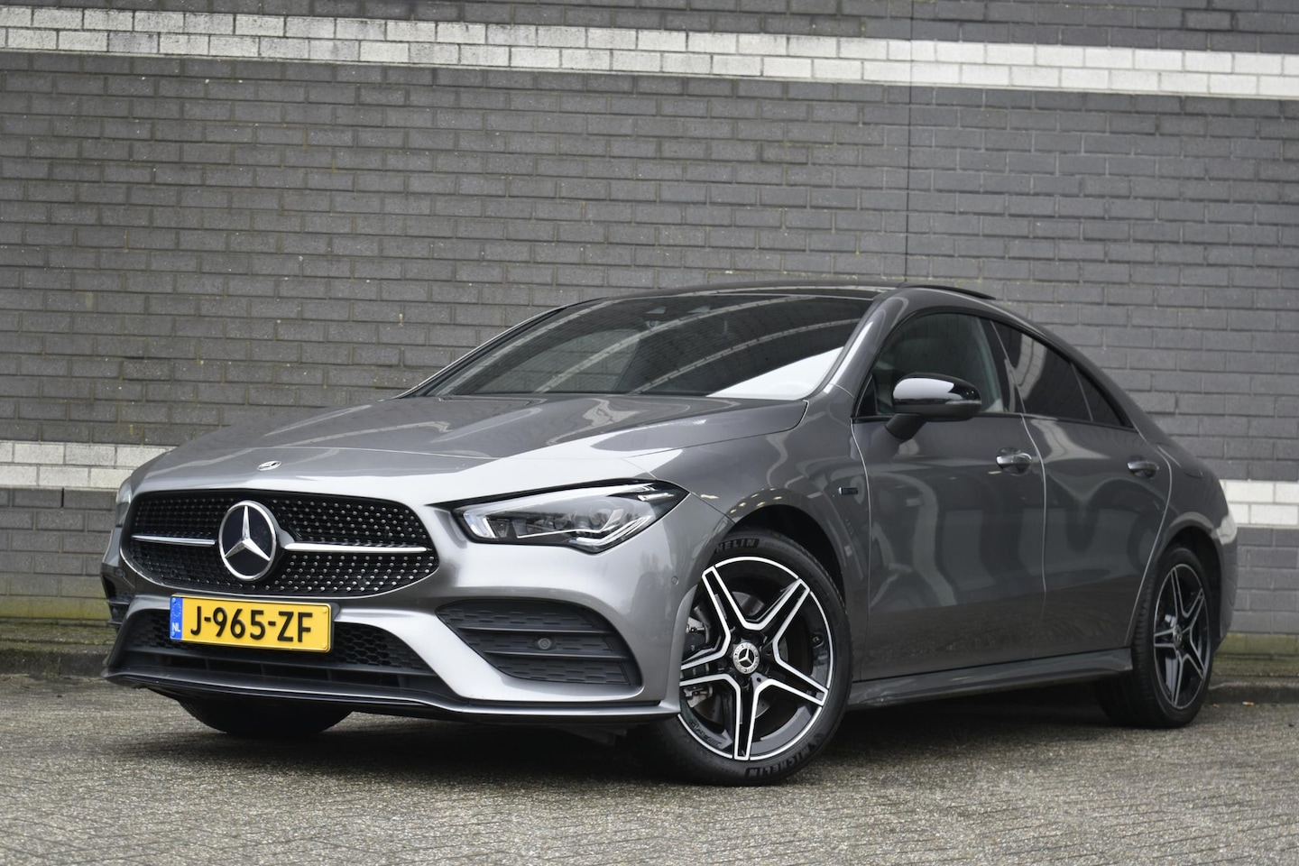 Mercedes-Benz CLA-Klasse - 250 e Business Solution AMG Limited Pano Sfeerverlichting Multibeam Memory Widescreen - AutoWereld.nl