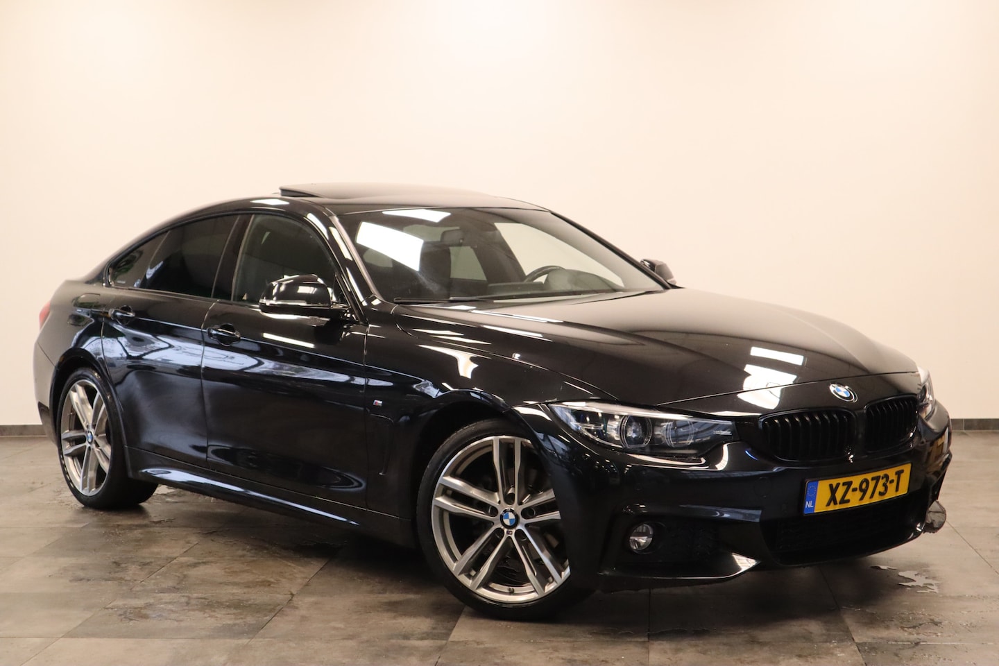 BMW 4-serie Gran Coupé - 420i High Executive Edition M-sport Schuif/kantel-dak Leder - AutoWereld.nl