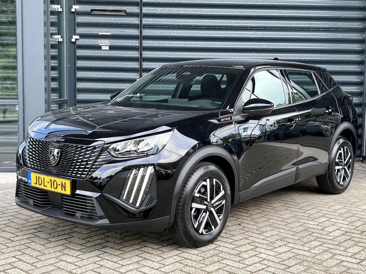 Peugeot 2008 - 1.2 PureTech 100 Style Navigatie Achteruitrijcamera - AutoWereld.nl