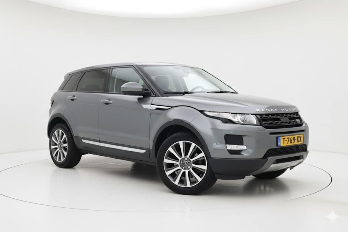 Land Rover Range Rover Evoque - 2.0 Si 4WD | Trekhaak | PanoDak | Stoelverwarming | Camera - AutoWereld.nl
