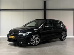 Volkswagen Golf - 1.5 eTSI R-Line Pano Carplay Sfeer IQ Light