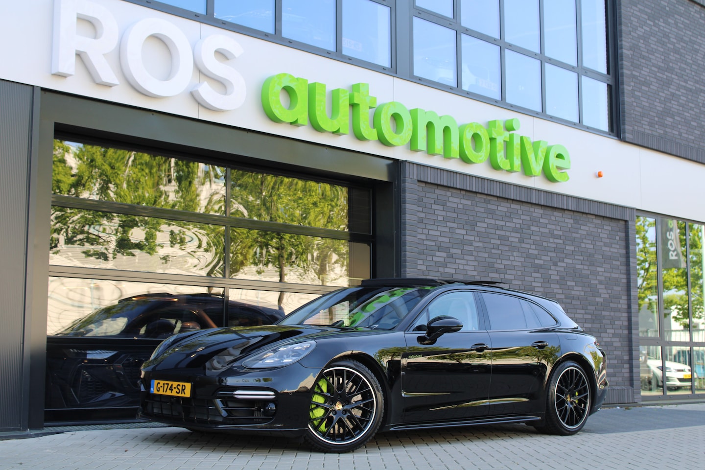 Porsche Panamera Sport Turismo - 4.0 Turbo S E-Hybrid | BOMVOL! | BURMESTER | MASSAGE | 4 WIELSTUR | REAR ENTERTAINMENT - AutoWereld.nl