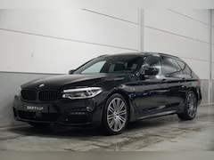 BMW 5-serie Touring - 520i M-Sport | Panoramadak | Stoelventilatie | Head Up