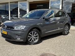 Volkswagen Tiguan - 1.4 TSI ACT Comfortline | Automaat | LED | Adapt. Cruise | Apple/Android | Stoelverwarming