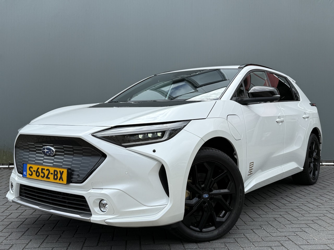 Subaru Solterra - BWJ 2025 71 kWh 218 PK / 465 KM RANGE | NIEUWE AUTO | NW APK | ELEKR. STOELEN | STOELVER. - AutoWereld.nl